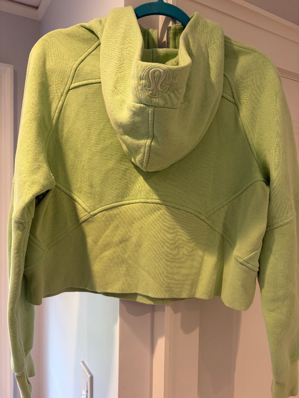 Lululemon Cropped Hoodie